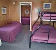 Bedroom 5 Boardwalk Sand & Surf Inn Oceanfront