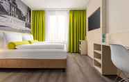 Bedroom 3 Super 8 by Wyndham Chemnitz