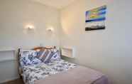 Bedroom 7 Seashells Dog Friendly Seaview Beach Chalet Sleeps 4 Beach Opposite