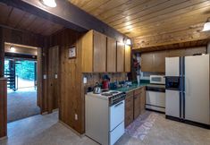 Others 4 Mt Baker Lodging Ensuite 5 - Sleeps 2