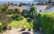 พื้นที่สาธารณะ 2 Mulberry 3 bed Cowes Cottage Solent Views Sleeps 6 Plus Parking