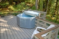 Swimming Pool Mt Baker Lodging Cabin 26 - Sleeps 8