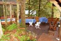 Common Space Mt Baker Lodging Cabin 25 - Sleeps 6