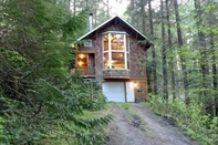 Exterior Mt Baker Lodging Cabin 25 - Sleeps 6