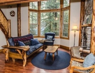 Lobi 2 Mt Baker Lodging Cabin 25 - Sleeps 6