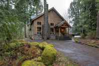 Exterior Mt Baker Lodging Cabin 20 - Sleeps 6