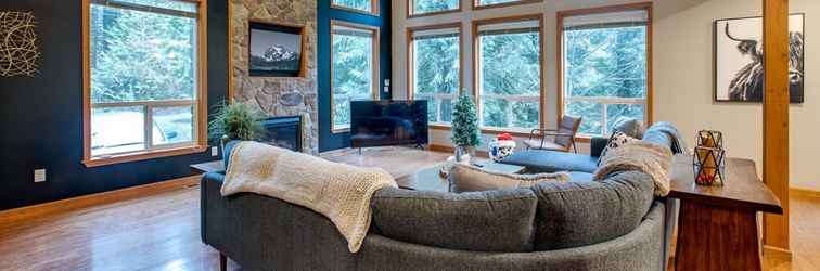 Lobby Mt Baker Lodging Cabin 20 - Sleeps 6