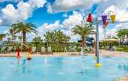 Swimming Pool 5 Comfortable Villa at Storey Lake Resort Near Disney