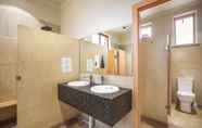 In-room Bathroom 2 Ramsgate Hotel by Nightcap Social