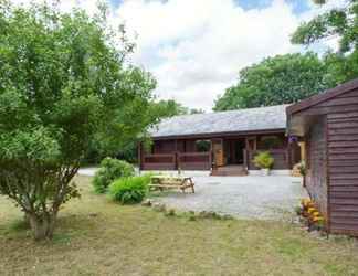 Bangunan 2 Secluded 3bed Lodge With hot tub North Yorkshire