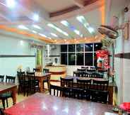 Restaurant 4 Goroomgo Prateek Residency Digha