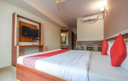 Kamar Tidur 7 Sri Nidhi Hotel