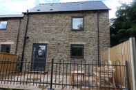 Bangunan Wren is a Stunning 1-bed Cottage Near Coleford