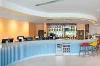 Bar, Kafe dan Lounge Hampton by Hilton High Wycombe