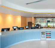 Bar, Cafe and Lounge 2 Hampton by Hilton High Wycombe