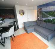 Common Space 2 Your Apartment Brunel Loft - No 2