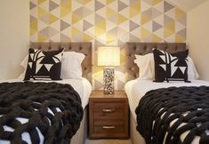 อื่นๆ 3 Your Apartment Savoy Place - No 5