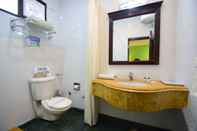 Toilet Kamar Goroomgo Sandhya Guest House Digha