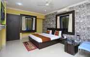 Bedroom 6 Goroomgo Samrat Palace Puri