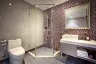 In-room Bathroom Oursea Hotel