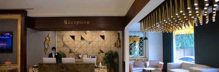 ล็อบบี้ Nine Tree Luxury Hotel & Suites Lahore