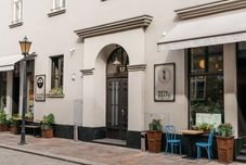 外觀 Enjoy This Incredible Pastel Universe in Cute Modern Home by Market Square