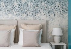 臥室 5 Enjoy This Incredible Pastel Universe in Cute Modern Home by Market Square