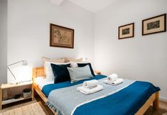 침실 3 Classical Studio With Unique Works of art