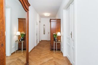 Lobby 4 Fantastic Well-decorated 3 Bedrooms Cracovian Home Located in the Old Town