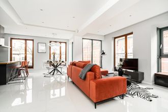 大堂 4 Feel Cracow s Modern Vibe in Gorgeous Penthouse Views Over Jewish Quarter