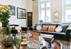 Common Space 4 Enjoy Incredible Antique Apartment in Historical Townhouse by Market Square