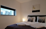 Kamar Tidur 5 Still Life King's Cross