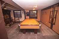 Entertainment Facility Huge Ruidoso W/ Game Room, Pool, 2 Balconies, 2 Kitchens - Sleeps 17! 6 Bedroom Condo by Redawning