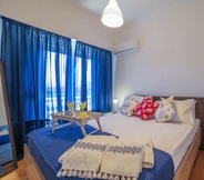 Bilik Tidur 6 D9 center of Glyfada