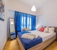 Bilik Tidur 7 D9 center of Glyfada