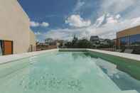 Swimming Pool Mouco Hotel - Stay, Listen & Play