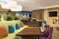 Lobby Home2 Suites by Hilton Anderson Downtown
