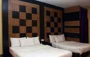 Kamar Tidur 5 GD Hotel - Permas Jaya