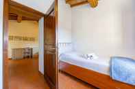 Bedroom Giotto With Shared Pool