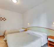 Bilik Tidur 2 Comfy Apartment in Milano Marittima near Pine Forest