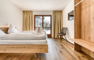 Bedroom 2 Alpenblick Apartments by A-Appartements