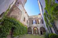 Exterior La Meridiana - Castello Rocca Grimalda