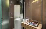 Toilet Kamar 3 Mercure Nanjing Olympic EXPO