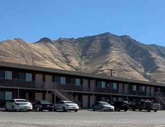 Exterior 2 Oquirrh Mountain Inn