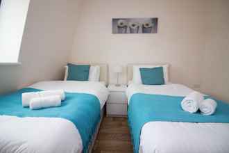 ห้องนอน 4 Stayzo Castle Penthouse 18- A Clean Fresh Modern Apartment With Free Wi-fi