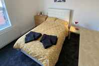 Kamar Tidur Stayzo House Accommodation- Coventry Free Parking