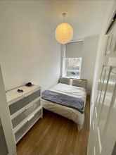 Bedroom 4 1-bed Apartment Next to Paisley Gilmour Station!