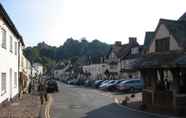 Bên ngoài 2 1A High Street, Dunster