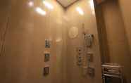 In-room Bathroom 6 Incheon Neukkim Hotel