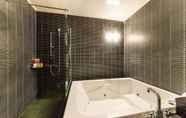 In-room Bathroom 3 Ansan HIP